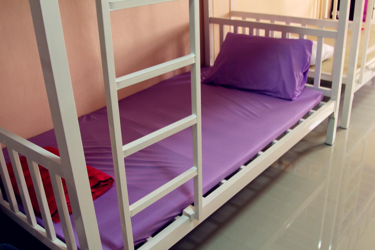 Small Elephant Hostel Bangkok Eksteriør bilde